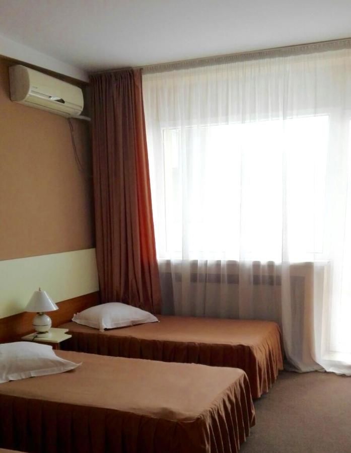 Отель Hotel Parc Крайова-10